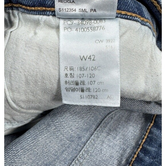 Signature Levi Strauss Denim Shorts Mens Size 42 Blue Measures 42 Inseam 10 - Picture 4 of 8